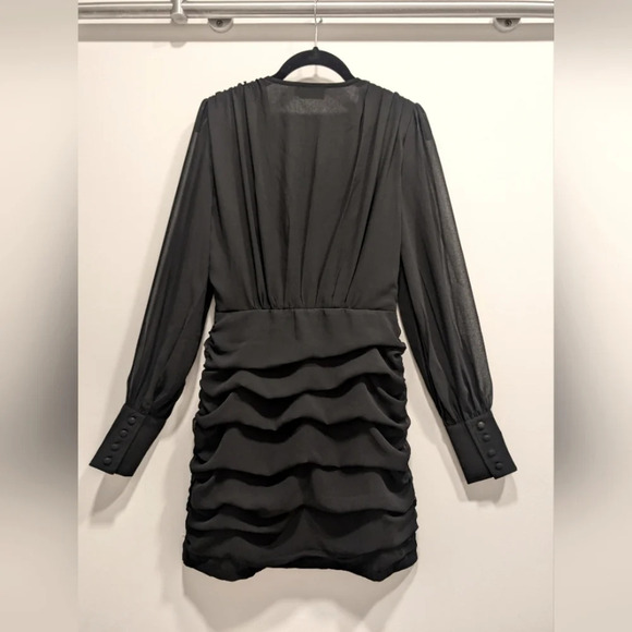PrettyLittleThing Black Sheer Chiffon Ruched Long Sleeve Cocktail Dress Size 6 - Picture 2 of 8